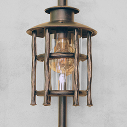 Luxuswandlampe OMA im ländlichen Design als Außenbeleuchtung